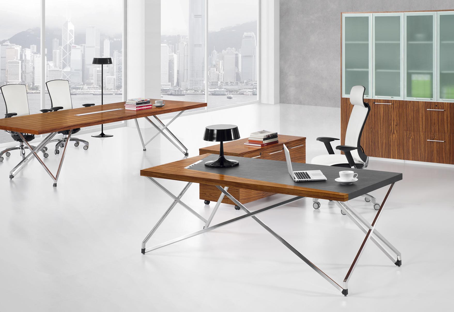 時(shí)尚大班臺