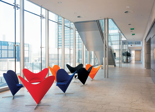 �F���������e��|�������e��|�k���Ҿ�|�����F����|���e��